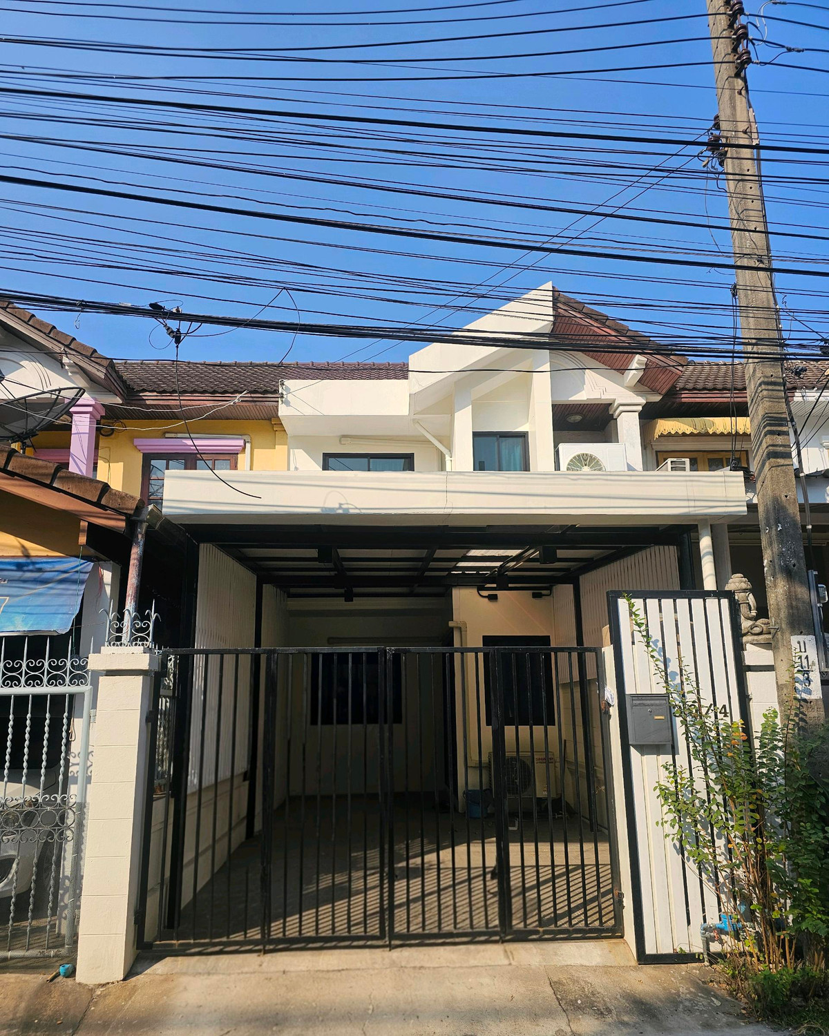 ให้เช่าทาวน์โฮมบางนา แบริ่ง ลาซาล : ให้เช่าบ้านใกล้BTSเลี้ยงสัตว์ได้ 