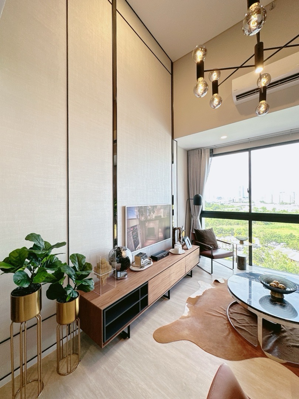 ขายคอนโดพระราม 9 เพชรบุรีตัดใหม่ RCA : 𝐋𝐀𝐍𝐃𝐌𝐀𝐑𝐊 𝐑𝐀𝐌𝐀𝟗 ฟรีเงินดาวน์ 𝐎 บาท ผ่อนสบายๆ 𝟏𝟐,𝟗𝟎𝟎/เดือน ห้องใหม่มือ1 กู้สินเชื่อได้ 𝟏𝟎𝟎% โปรปิดตึก 