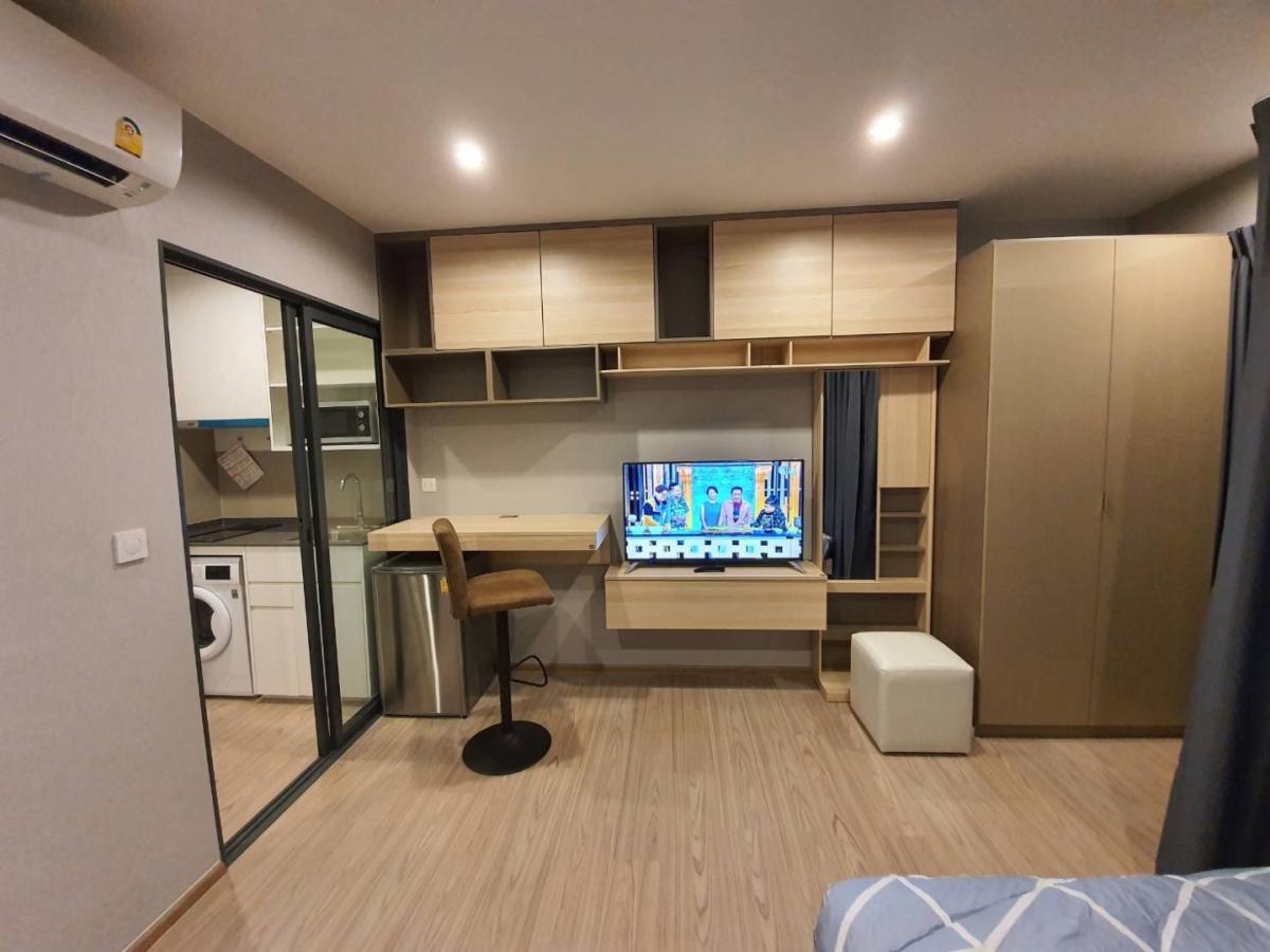 For RentCondoRamkhamhaeng, Hua Mak : 🔥For Rent Now! 🔥The Tree Hua Mak Interchange. Compact size, perfect for singles living alone. Beautiful room, great price, ready to move in! ❗