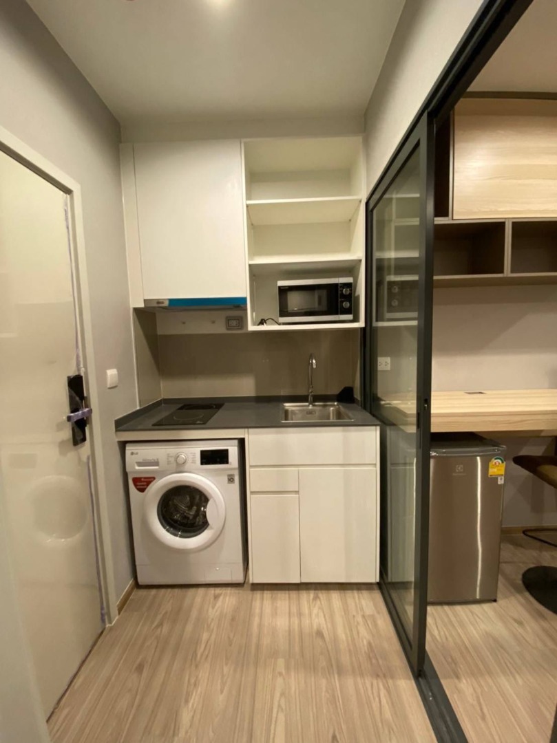 For RentCondoRamkhamhaeng, Hua Mak : 🔥For Rent Now! 🔥The Tree Hua Mak Interchange. Compact size, perfect for singles living alone. Beautiful room, great price, ready to move in! ❗