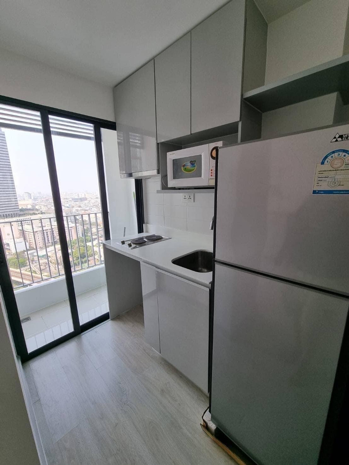 ให้เช่าคอนโดวงเวียนใหญ่ เจริญนคร : คุ้มสุดในโครงการ Ideo Mobi Sathorn | Studio | 25 SQ.M.