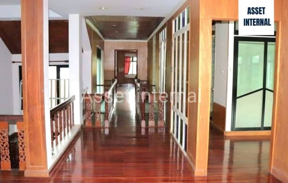 บ้านมีนบุรี-ร่มเกล้า : บ้านเดี่ยว 2 ชั้น หมู่บ้าน ปรีชา สุวินทวงศ์ 34 เนื้อที่ 150 ตารางวา 5 ห้องนอน 4 ห้องน้ำ 4 ที่จอดรถ แขวงแสนแสบ เขตมีนบุรี กรุงเทพมหานคร 