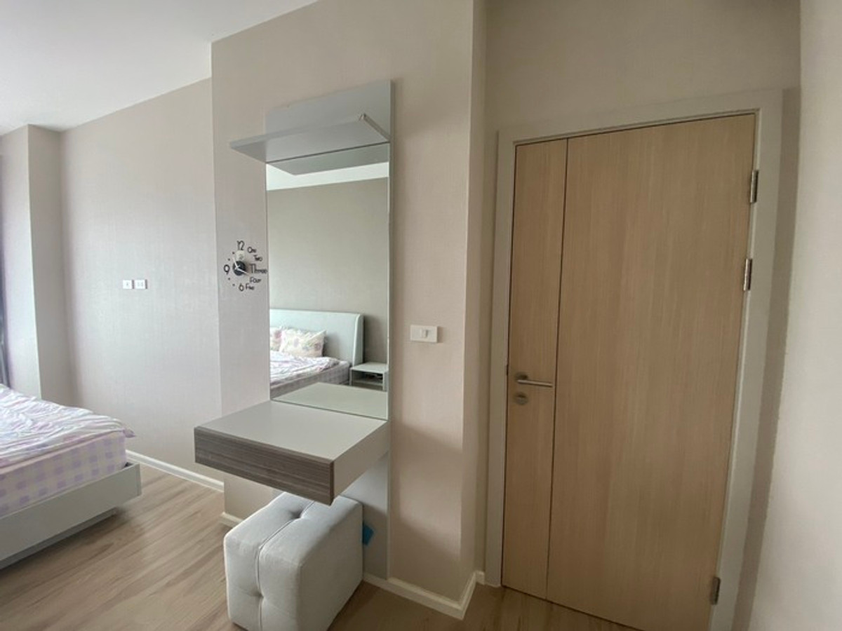 For SaleCondoRama5, Ratchapruek, Bangkruai : For sale cheap 3,690,000 baht ** Code 210386 ** 2 bedrooms, 2 bathrooms ** Condo Amber Tiwanon ** next to the BTS, Tiwanon intersection ** 088-398-3835 MR.BOAT