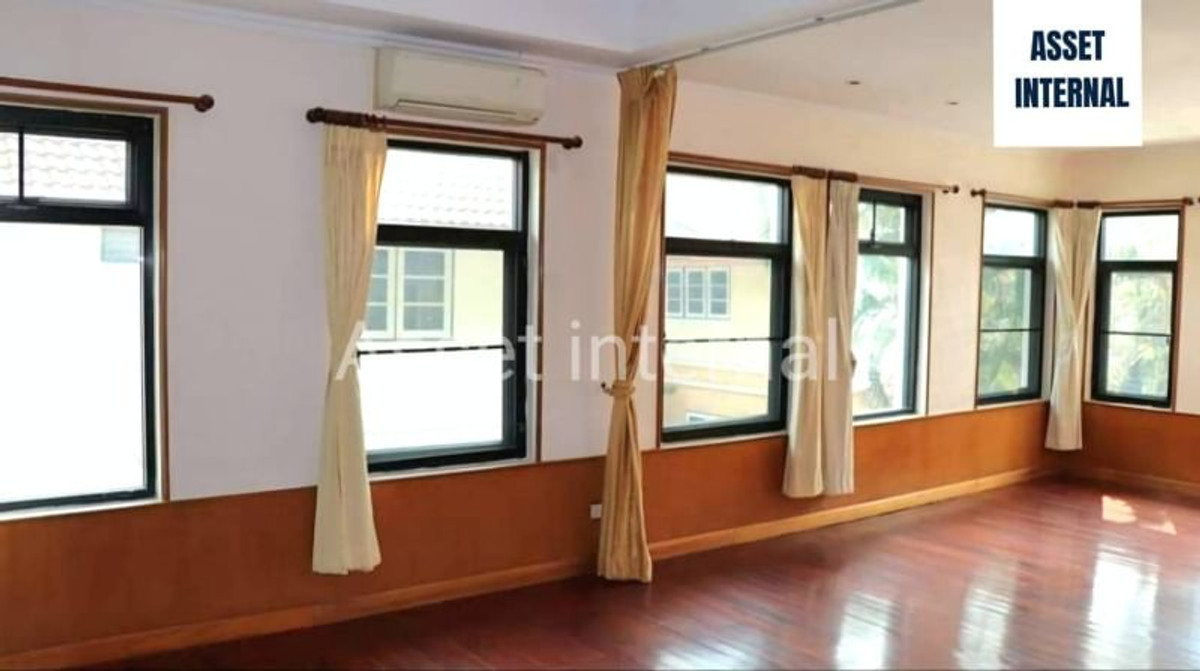 บ้านมีนบุรี-ร่มเกล้า : บ้านเดี่ยว 2 ชั้น หมู่บ้าน ปรีชา สุวินทวงศ์ 34 เนื้อที่ 150 ตารางวา 5 ห้องนอน 4 ห้องน้ำ 4 ที่จอดรถ แขวงแสนแสบ เขตมีนบุรี กรุงเทพมหานคร 