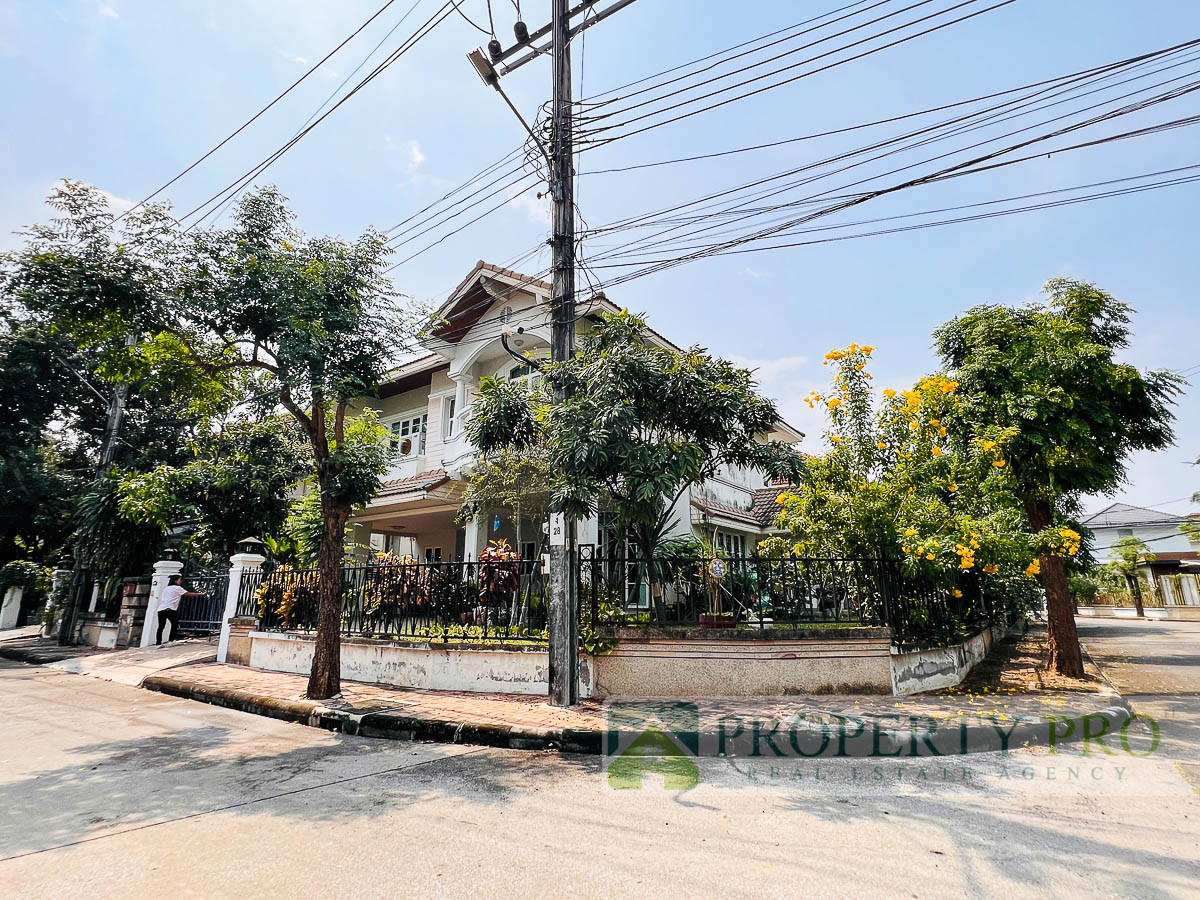 ให้เช่าบ้านเสรีไทย-นิด้า : ให้เช่า บ้าน ภัทรา รามคำแหง 76 บ้านเดี่ยว 4 ห้องนอน 69 ตรว 250 ตรม หลังมุม ตกแต่งสวย เฟอร์นิเจอร์ เครื่องใช้ไฟฟ้าครบ ใกล้ ศรีนครินทร์ กรุงเทพกรีฑา หัวหมาก : EL26R-002