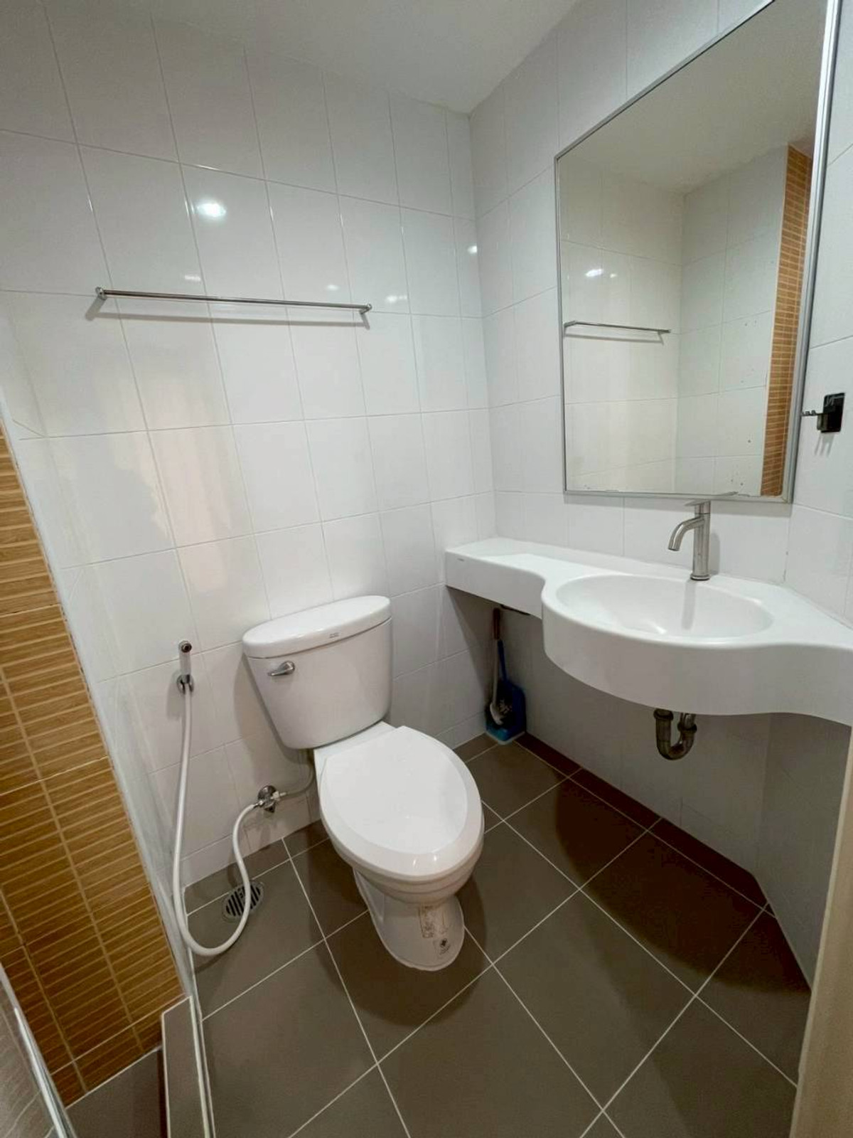 ขายคอนโดเสรีไทย-นิด้า : ✅ S-LP60244  ✅ Line : @p2nproperty