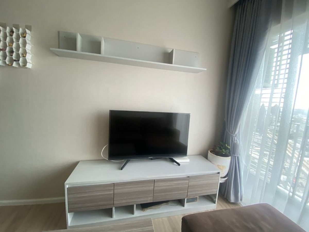 For SaleCondoRama5, Ratchapruek, Bangkruai : For sale cheap 3,690,000 baht ** Code 210386 ** 2 bedrooms, 2 bathrooms ** Condo Amber Tiwanon ** next to the BTS, Tiwanon intersection ** 088-398-3835 MR.BOAT