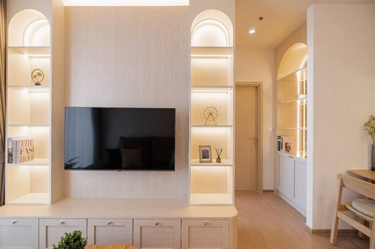 For RentCondoSukhumvit, Asoke, Thonglor : (For Rent) Condo MARU Ekkamai 2 I 2-BR, beautiful room, decorated with Japanese Muji, real wood furniture, built-in, complete furniture + electrical appliances ㅡ Near 🚆BTS Ekkamai