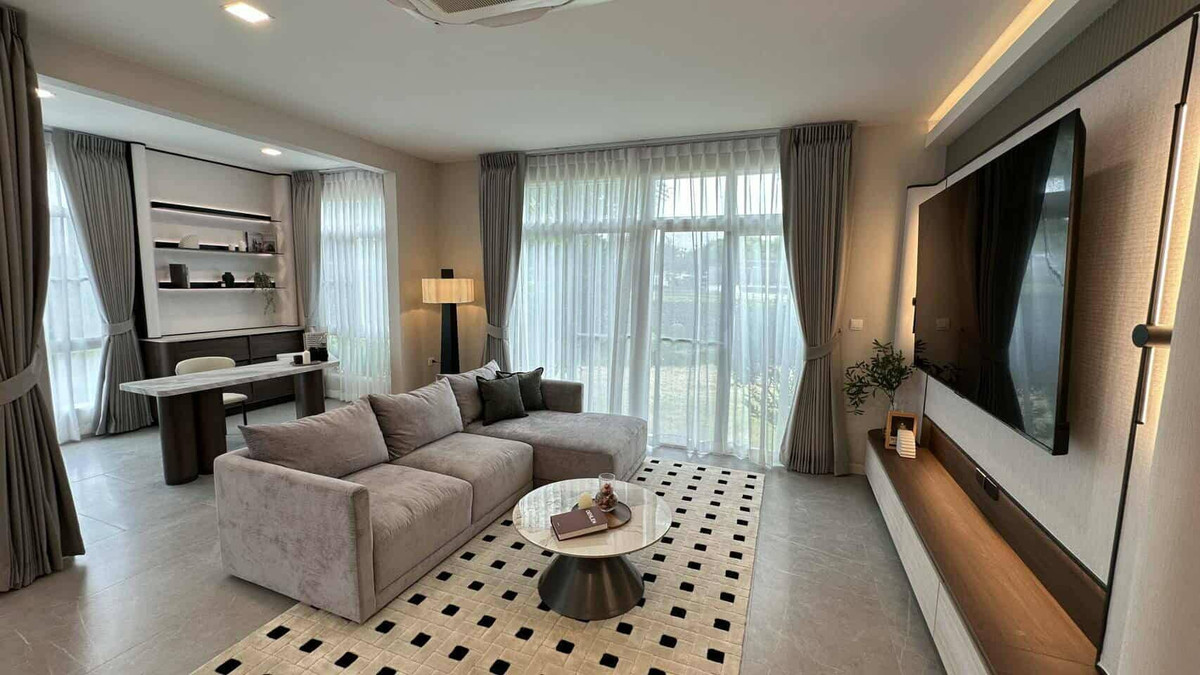 For RentHouseLadkrabang, Suwannaphum Airport : House for Rent Mantana Bangna Wongwaen, 2-Storey House 4 Bedroom 152 Sqw 335 Sqm New House Fully Furnished Near MegaBangna, Kanchanaphisek, Srinakarin, Charoem Phrakiat Rama 9 : MJ26R-002