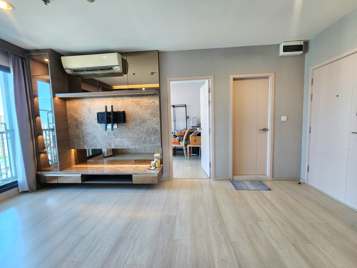 ให้เช่าคอนโดปิ่นเกล้า จรัญสนิทวงศ์ : **ห้องว่างครับผม ห้องแต่งสุดหรู แบบ 2 Bed**ให้เช่า **คอนโด ไลฟ์ ปิ่นเกล้า 2ห้องนอน 2ห้องน้ำ ชั้น17 ห้องมุม ทิศเหนือ ไม่ร้อนทั้งปี!!SN360.10