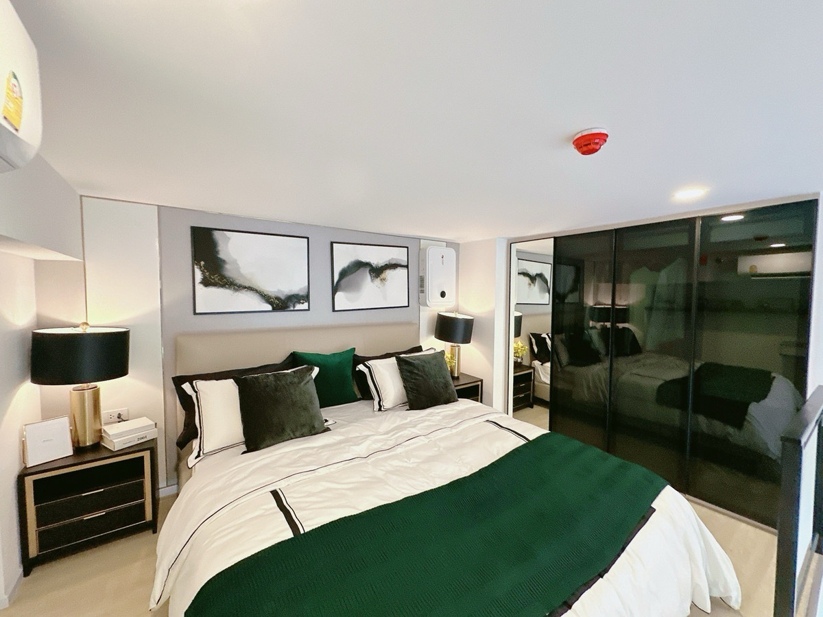 ขายคอนโดพระราม 9 เพชรบุรีตัดใหม่ RCA : 𝐋𝐀𝐍𝐃𝐌𝐀𝐑𝐊 𝐑𝐀𝐌𝐀 𝟗 𝐅𝐑𝐄𝐄 ทุกค่าใช่จ่าย ห้องโปรโมชั่น 𝟑.𝟓 ล้าน ผ่อนสบายๆ 𝟗,𝟗𝟎𝟎/เดือน ห้องใหม่มือ 1 ขายขาดทุน 