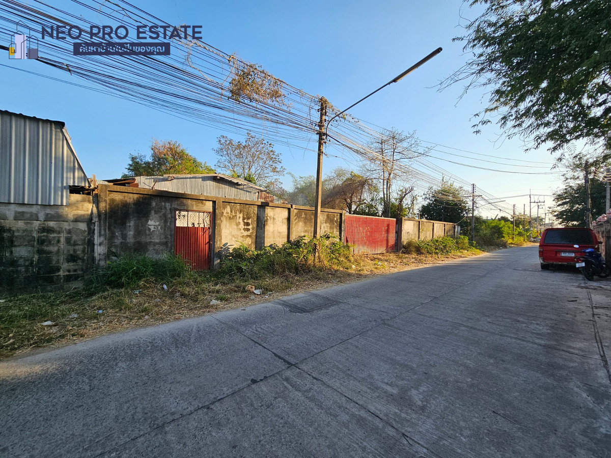 ให้เช่าที่ดินขอนแก่น : ให้เช่า ที่ดิน 210 ตร.วา ใกล้บึงหนองโคตร เพียง 250 เมตร — เทพื้นคอนกรีตเต็มแปลง น้ำไม่ท่วม เหมาะทำธุรกิจหลากหลาย