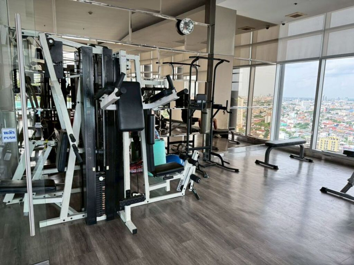 For RentCondoRatchadapisek, Huaikwang, Suttisan : For Rent Life @ Ratchada-Suthisan Unit 332/183 (No pets allowed) (2 bedrooms combined into one)