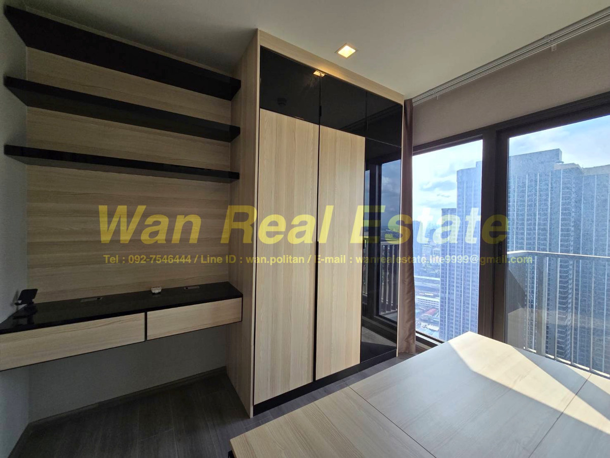 ขายคอนโดรัตนาธิเบศร์ สนามบินน้ำ พระนั่งเกล้า : ขายถูก ตกแต่งแล้วพร้อมเฟอร์ The politan aqua ชั้น 43 แบบแยกห้องนอน วิวแม่น้ำ