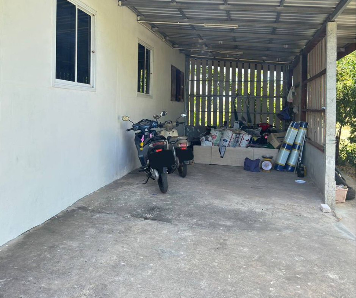 ขายบ้านโคราช นครราชสีมา : ขายถูก บ้านเดี่ยว 120 ตร.ว. 1.39 ล้าน หลังสนามกีฬาปักธงชัย นครราชสีมา