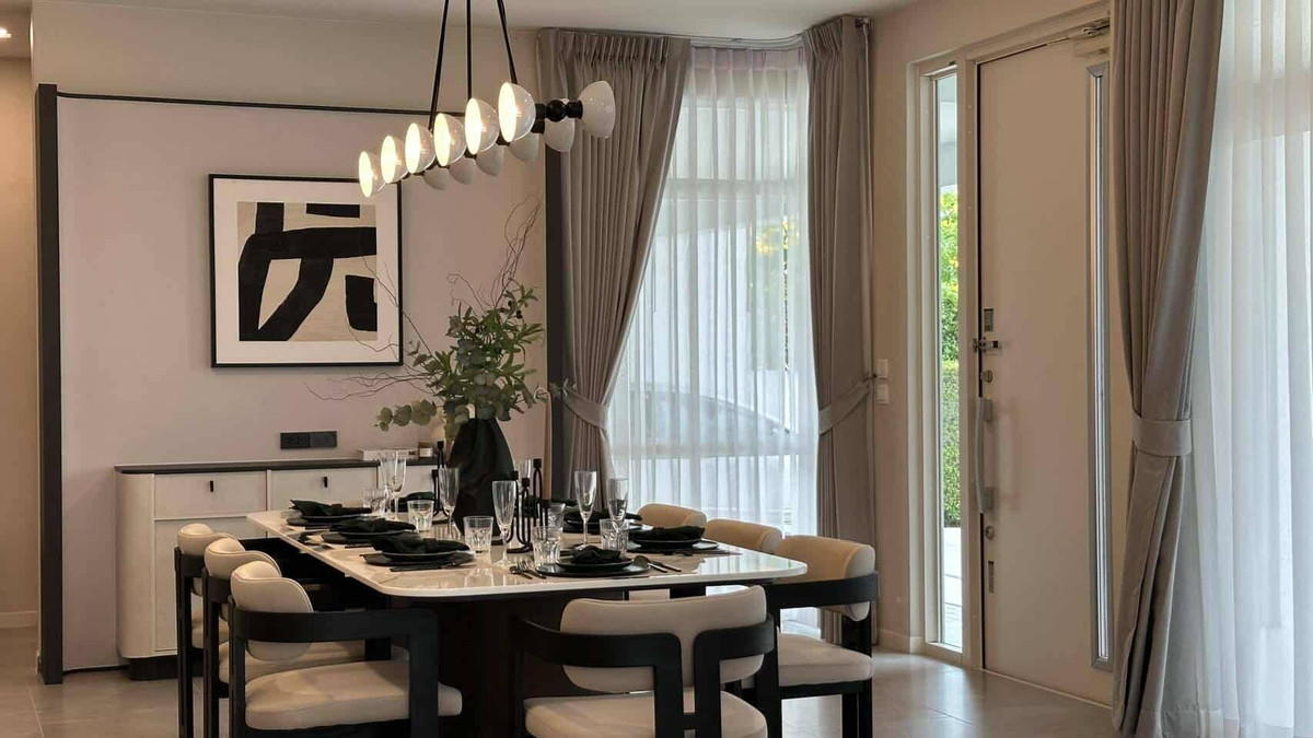 For RentHouseLadkrabang, Suwannaphum Airport : House for Rent Mantana Bangna Wongwaen, 2-Storey House 4 Bedroom 152 Sqw 335 Sqm New House Fully Furnished Near MegaBangna, Kanchanaphisek, Srinakarin, Charoem Phrakiat Rama 9 : MJ26R-002