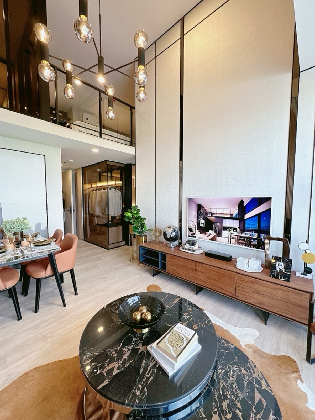 ขายคอนโดพระราม 9 เพชรบุรีตัดใหม่ RCA : 𝐋𝐀𝐍𝐃𝐌𝐀𝐑𝐊 𝐑𝐀𝐌𝐀𝟗 ฟรีเงินดาวน์ 𝐎 บาท ผ่อนสบายๆ 𝟏𝟐,𝟗𝟎𝟎/เดือน ห้องใหม่มือ1 กู้สินเชื่อได้ 𝟏𝟎𝟎% โปรปิดตึก 