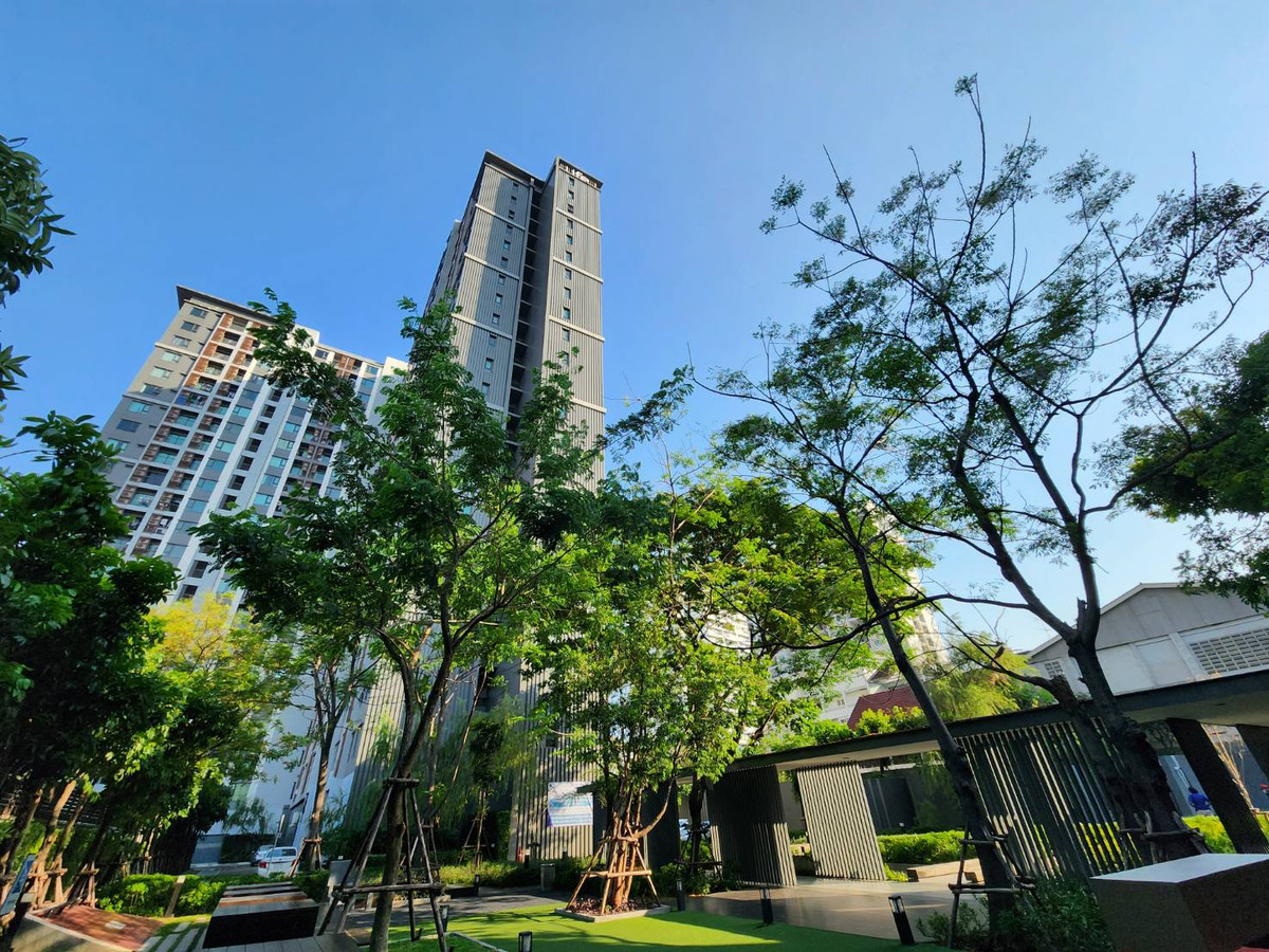 ให้เช่าคอนโดปิ่นเกล้า จรัญสนิทวงศ์ : **ห้องว่างครับผม ห้องแต่งสุดหรู แบบ 2 Bed**ให้เช่า **คอนโด ไลฟ์ ปิ่นเกล้า 2ห้องนอน 2ห้องน้ำ ชั้น17 ห้องมุม ทิศเหนือ ไม่ร้อนทั้งปี!!SN360.10