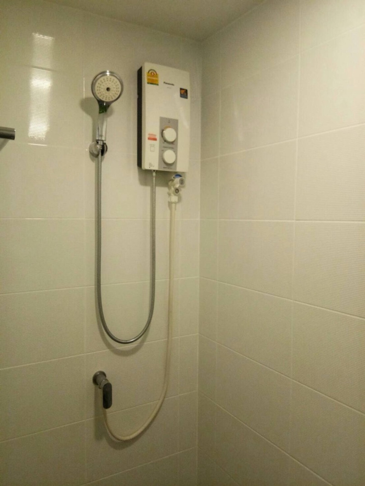 ให้เช่าคอนโดนวมินทร์ รามอินทรา : Establiss มีนบุรี รามอินทรา ห้องมุม 2 นอน เฟอร์นิเจอร์ พร้อมอยู่ 