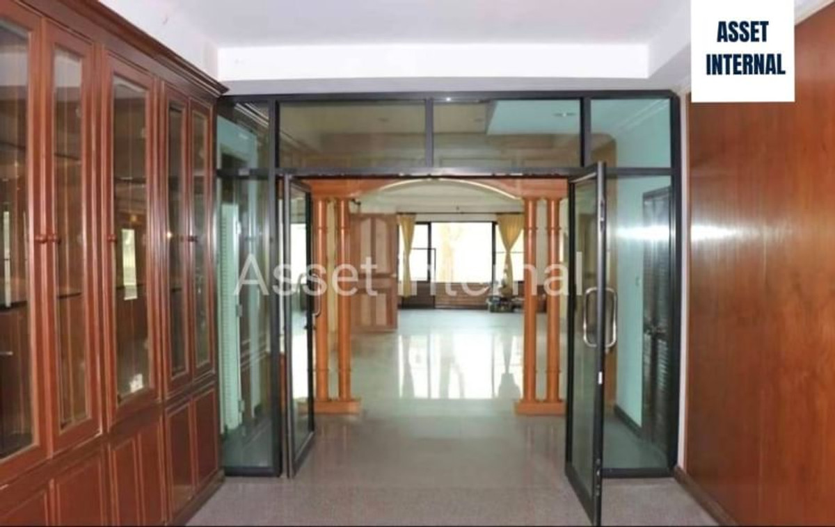 บ้านมีนบุรี-ร่มเกล้า : บ้านเดี่ยว 2 ชั้น หมู่บ้าน ปรีชา สุวินทวงศ์ 34 เนื้อที่ 150 ตารางวา 5 ห้องนอน 4 ห้องน้ำ 4 ที่จอดรถ แขวงแสนแสบ เขตมีนบุรี กรุงเทพมหานคร 