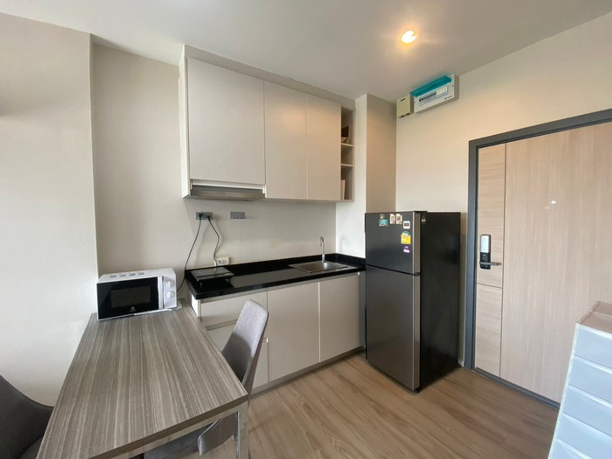 For SaleCondoRama5, Ratchapruek, Bangkruai : For sale cheap 3,690,000 baht ** Code 210386 ** 2 bedrooms, 2 bathrooms ** Condo Amber Tiwanon ** next to the BTS, Tiwanon intersection ** 088-398-3835 MR.BOAT