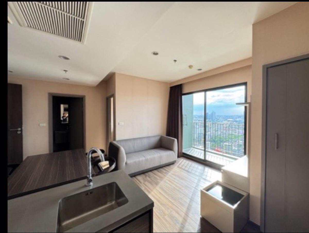 ให้เช่าคอนโดวงเวียนใหญ่ เจริญนคร : (ปล่อยเช่า) คอนโด TEAL Sathorn - Taksin I 2-BR  ห้องสวย ชั้นสูง เฟอร์+เครื่องใช้ไฟฟ้าครบ  ㅡ ใกล้ 🚆BTS วงเวียนใหญ่