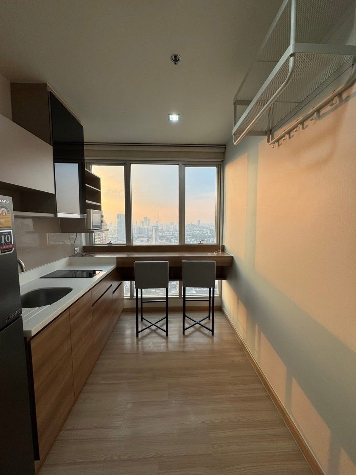 ให้เช่าคอนโดสะพานควาย จตุจักร : 🔥 FOR RENT   :  Rhythm Phahol - Ari   Condo    🔥🔥