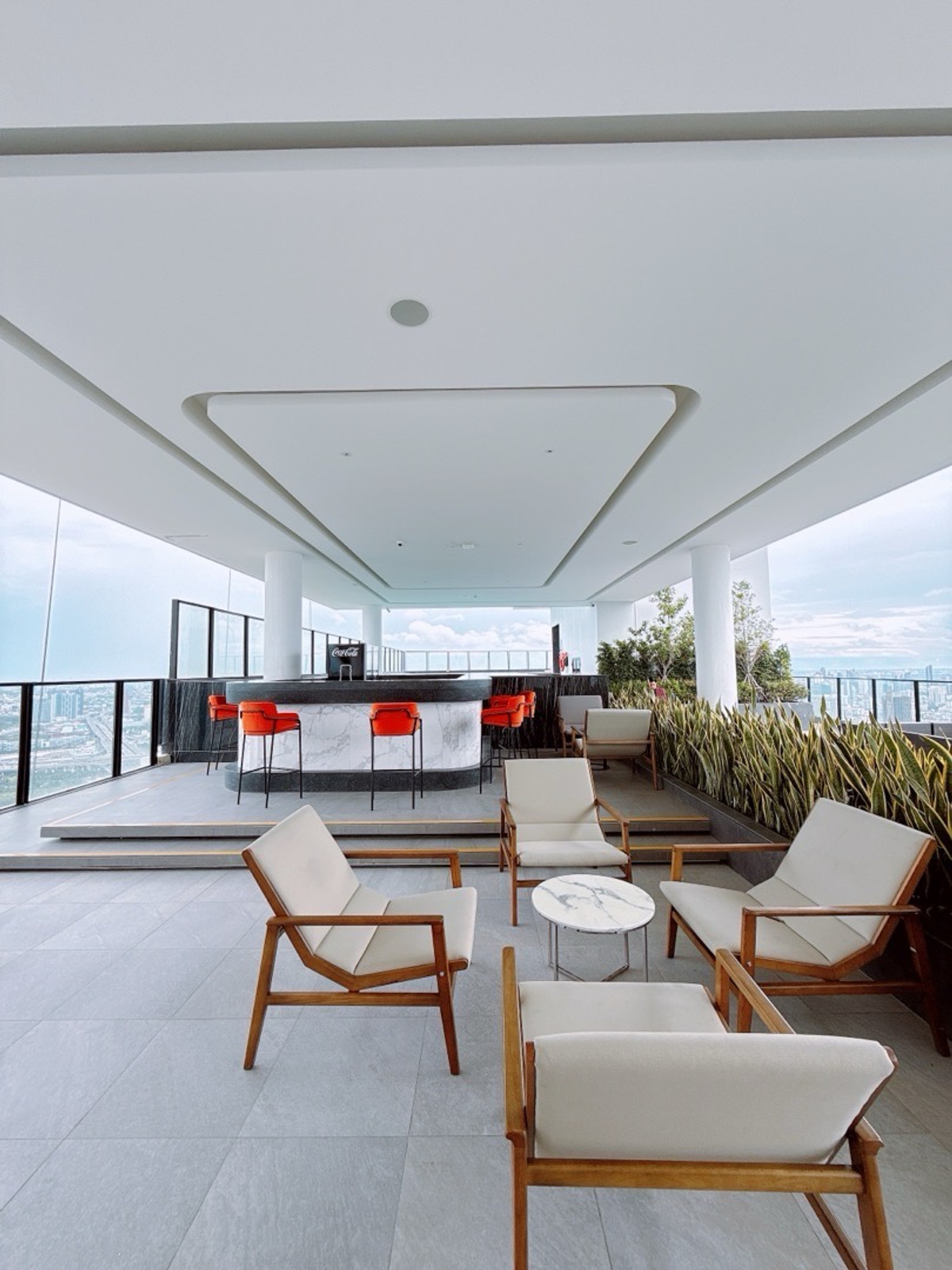 ขายคอนโดพระราม 9 เพชรบุรีตัดใหม่ RCA : 𝐋𝐀𝐍𝐃𝐌𝐀𝐑𝐊 𝐑𝐀𝐌𝐀 𝟗 𝐅𝐑𝐄𝐄 ทุกค่าใช่จ่าย ห้องโปรโมชั่น 𝟑.𝟓 ล้าน ผ่อนสบายๆ 𝟗,𝟗𝟎𝟎/เดือน ห้องใหม่มือ 1 ขายขาดทุน 