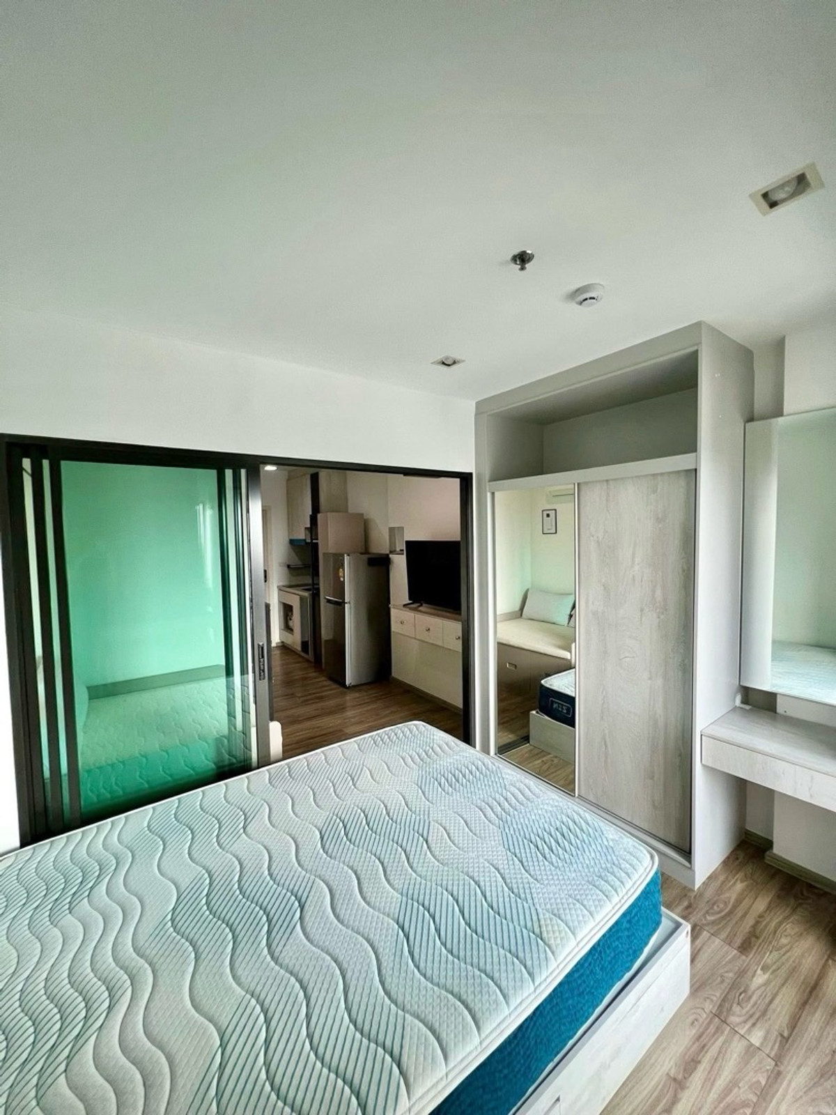 ให้เช่าคอนโดวิภาวดี ดอนเมือง หลักสี่ : 📍 โครงการ : Rich Park Terminal @ Phaholyothin 59
🚝 ใกล้ : BTS สายหยุด (หน้าโครงการ 0 เมตร)
💵 ราคาเช่า : 12,000 บาท / เดือน