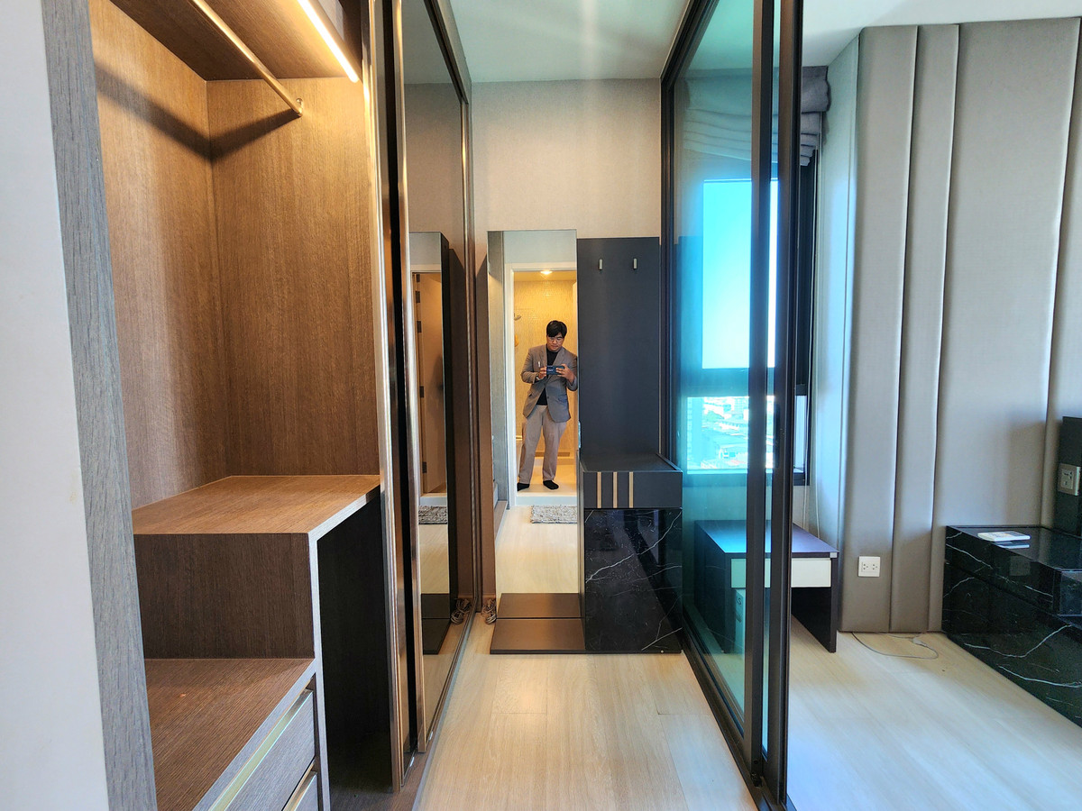 ให้เช่าคอนโดปิ่นเกล้า จรัญสนิทวงศ์ : **ห้องว่างครับผม ห้องแต่งสุดหรู แบบ 2 Bed**ให้เช่า **คอนโด ไลฟ์ ปิ่นเกล้า 2ห้องนอน 2ห้องน้ำ ชั้น17 ห้องมุม ทิศเหนือ ไม่ร้อนทั้งปี!!SN360.10