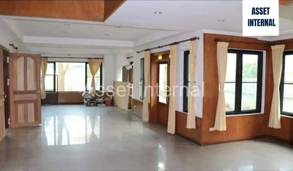 บ้านมีนบุรี-ร่มเกล้า : บ้านเดี่ยว 2 ชั้น หมู่บ้าน ปรีชา สุวินทวงศ์ 34 เนื้อที่ 150 ตารางวา 5 ห้องนอน 4 ห้องน้ำ 4 ที่จอดรถ แขวงแสนแสบ เขตมีนบุรี กรุงเทพมหานคร 