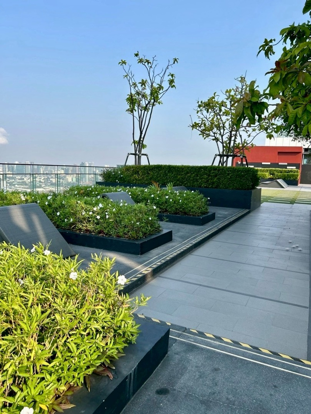 ให้เช่าคอนโดพระราม 9 เพชรบุรีตัดใหม่ RCA : 🔥ให้เช่าด่วน🔥ไลฟ์ อโศก ไฮป์ ห้องกว้าง เฟอร์นิเจอร์ครบพร้อมเข้าอยู่ 