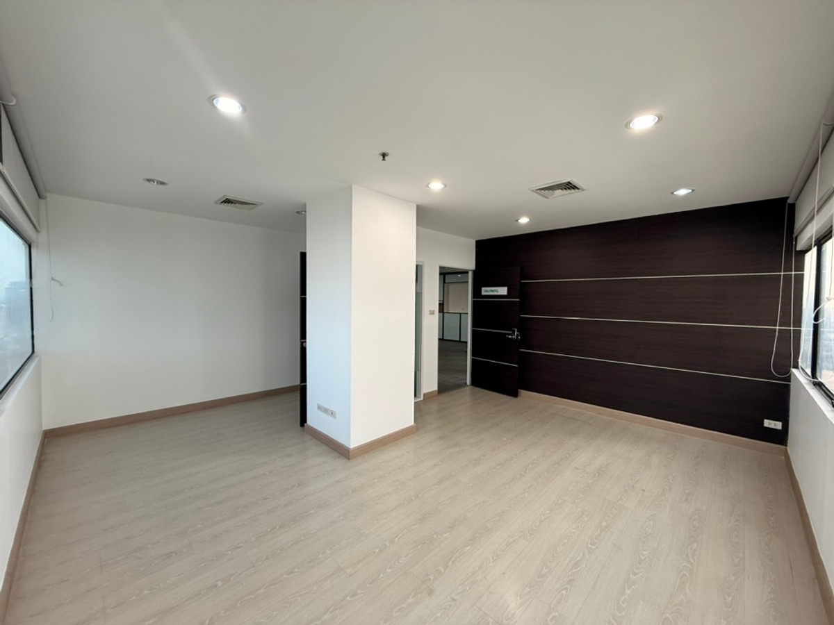 สำนักงานรัชดา ห้วยขวาง : ขาย/เช่า สำนักงาน – อาคารซีทีไอ ทาวเวอร์ (CTI Tower)