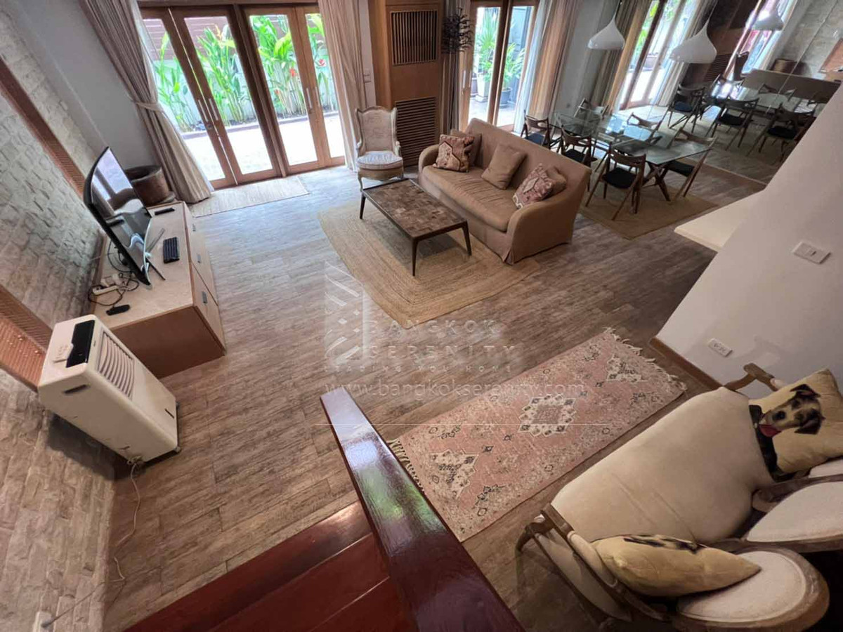 For RentHousePattanakan, Srinakarin : House for rent at Panya Pattanakarn