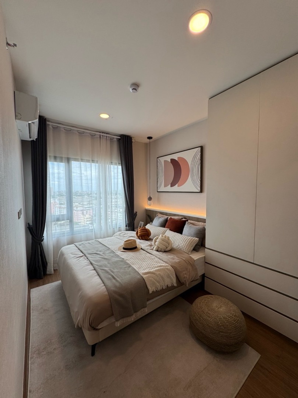 For SaleCondoRamkhamhaeng, Hua Mak : The Livin Ramkhamhaeng1Bed 28 sq.m. price only 2.29 million baht.Phat: 064-642-8664Nui: 094-624-2014