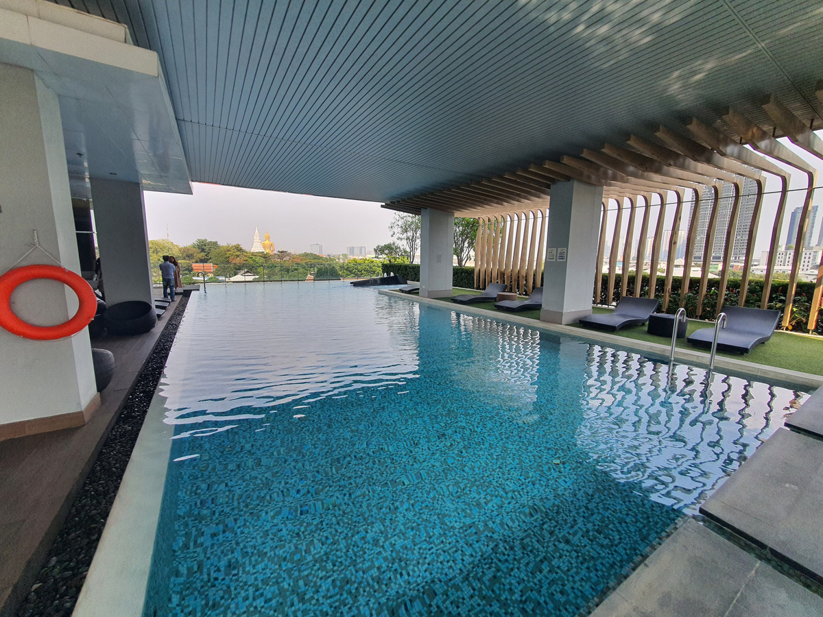 ขายคอนโดท่าพระ ตลาดพลู วุฒากาศ : คอนโด The Key BTS วุฒากาศ! ห้องสวยครบ พร้อมอยู่ วิวพระมหาเจดีย์วัดปากน้ำ ทำเลเข้าเมืองสาทรสะดวก ใกล้ห้าง เดินทางง่าย ส่วนกลางดี ราคาจับต้องได้ ต่ำกว่า 3 ล้าน หาแบบนี้ยากมาก