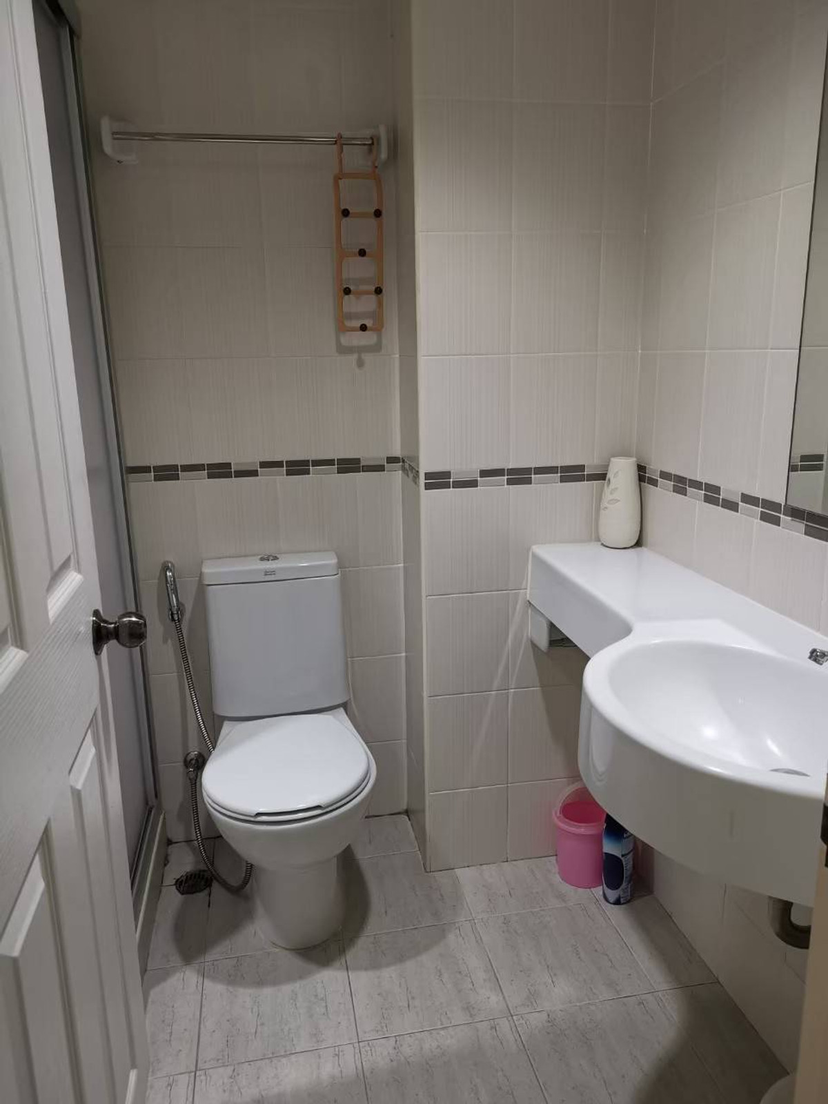 For RentCondoRamkhamhaeng, Hua Mak : ✅ LP26412 ✅ Line : @p2nproperty