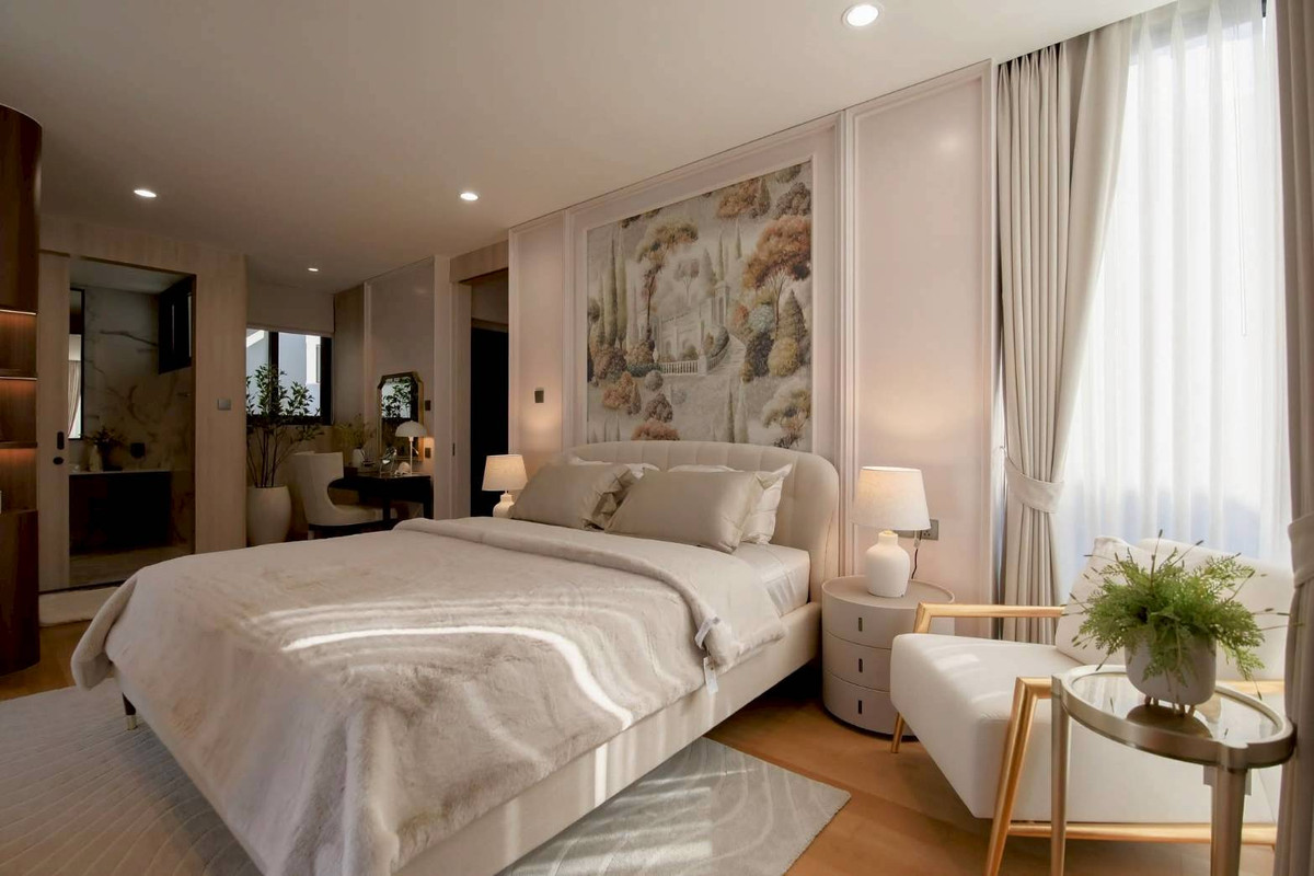 For RentHousePattanakan, Srinakarin : The Urban Reserve – Super Luxury 3-Storey Pool Villa in Krungthep Kreetha Area Please call: 062-496-6454