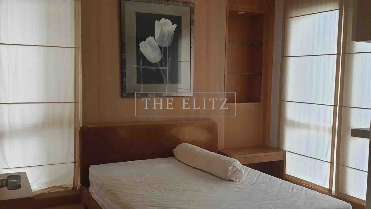 For SaleCondoSathorn, Narathiwat : ✨Relax with your lungs @The Bangkok Narathiwas, a resort-style condo in the heart of the city. The shady atmosphere cant be found anymore ❤️