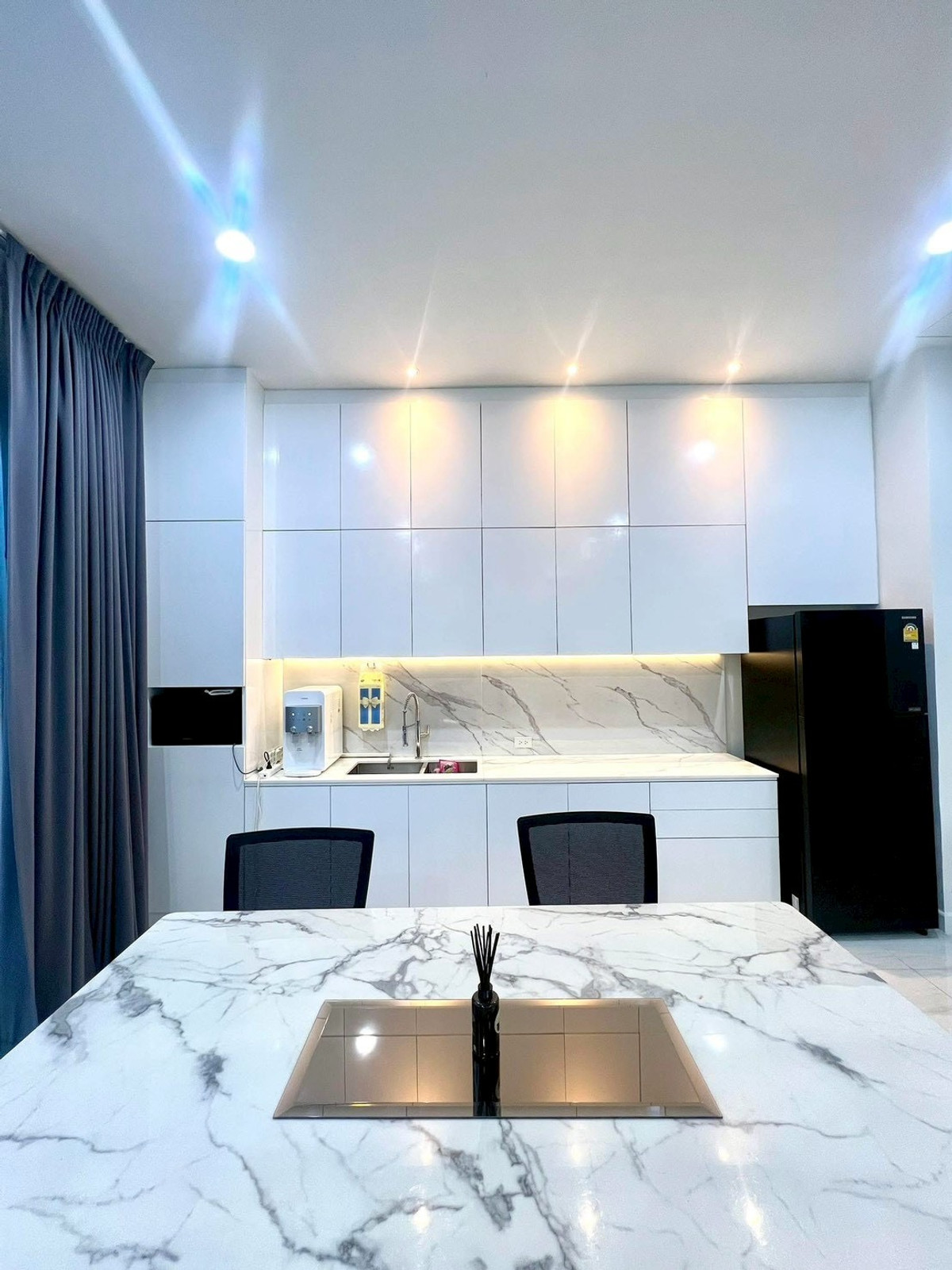 ทาวน์โฮมรัชดา ห้วยขวาง : ✨[ Sell & Rent] THE AUTHOR Ratchada 32 ✨ ห้องนั่งเล่น Double Volume สูง 6.5 เมตร ทำเลใจกลางเมือง 