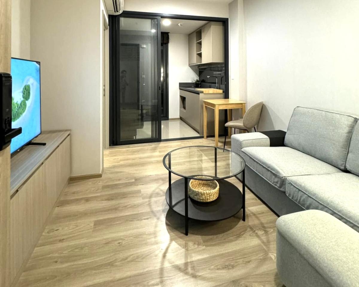 For SaleCondoSukhumvit, Asoke, Thonglor : 🔥Urgent Sale!🔥 OKA HAUS Sukhumvit 36, near BTS Thonglor station. Fully furnished and ready to move in.