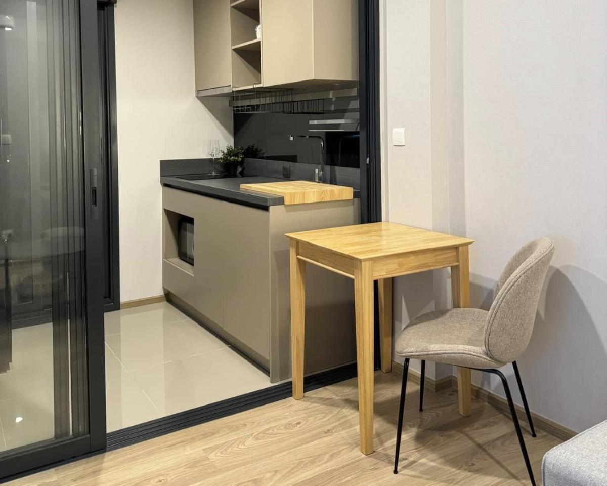 For SaleCondoSukhumvit, Asoke, Thonglor : 🔥Urgent Sale!🔥 OKA HAUS Sukhumvit 36, near BTS Thonglor station. Fully furnished and ready to move in.