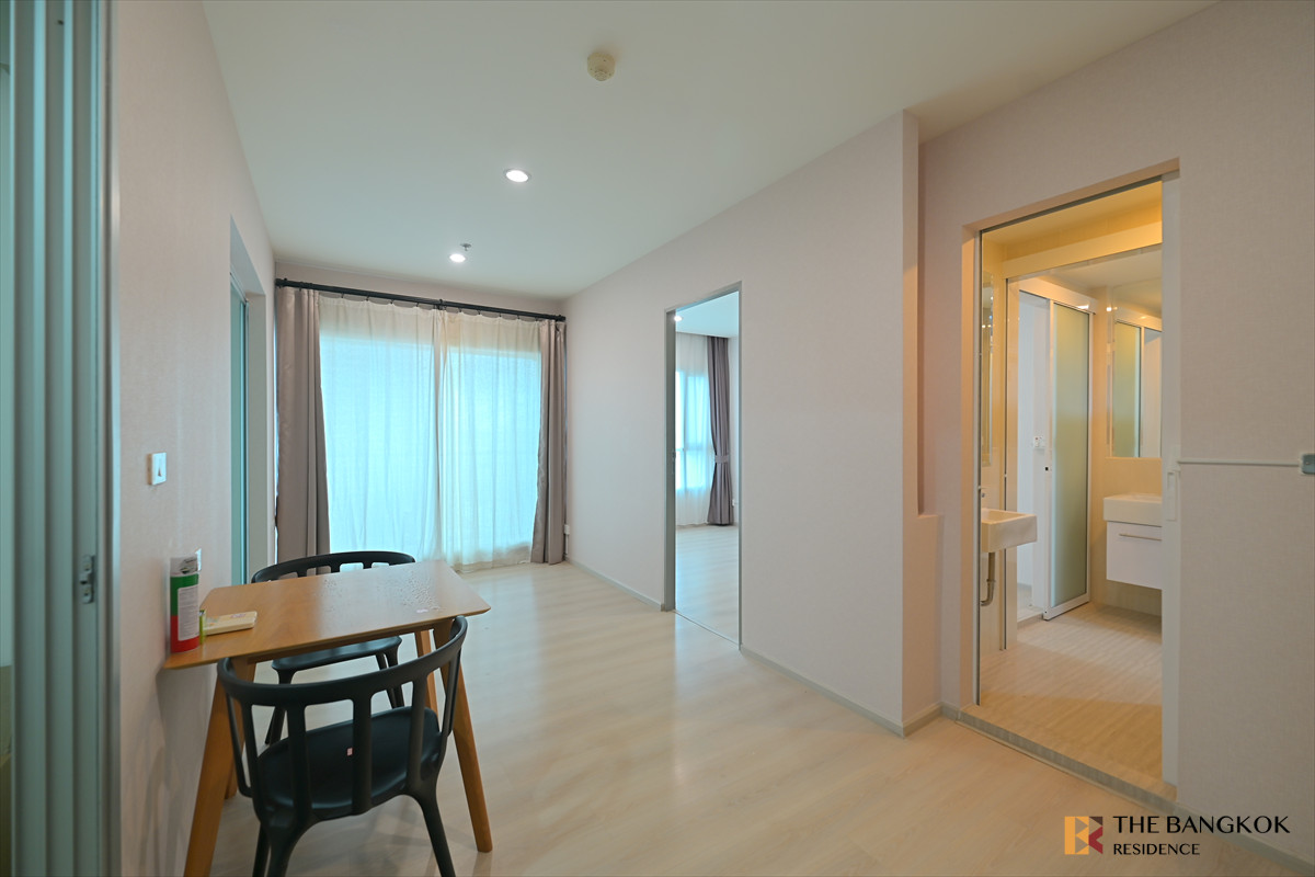 ขายคอนโดรัชดา ห้วยขวาง : 🔥GOOD PRICE - Life Ratchadapisek 4.24 MB type 2 Bed 1 Bath 46 sq.m. High floor and nice location, room looks very new - By Loft 0842824246