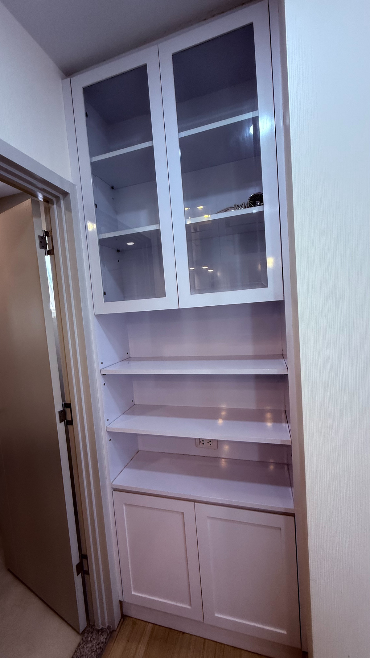 ให้เช่าคอนโดรามคำแหง หัวหมาก : ให้เช่า Condo Supalai Veranda Ramkhamhaeng ห้องมุม เฟอร์นิเจอร์ครบ