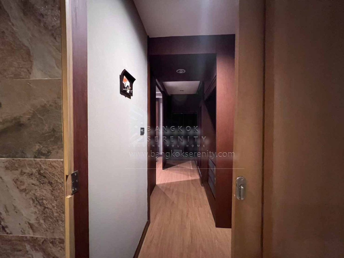 For RentHousePattanakan, Srinakarin : House for rent at Panya Pattanakarn