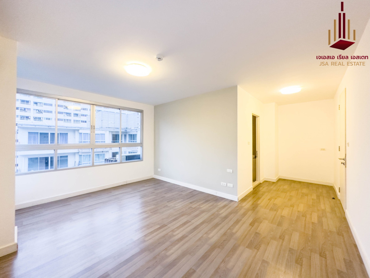 ขายคอนโดสุขุมวิท อโศก ทองหล่อ : ✨ For Sale: The Clover Thonglor Condo ✨  💰 Only 7,500,000 THB