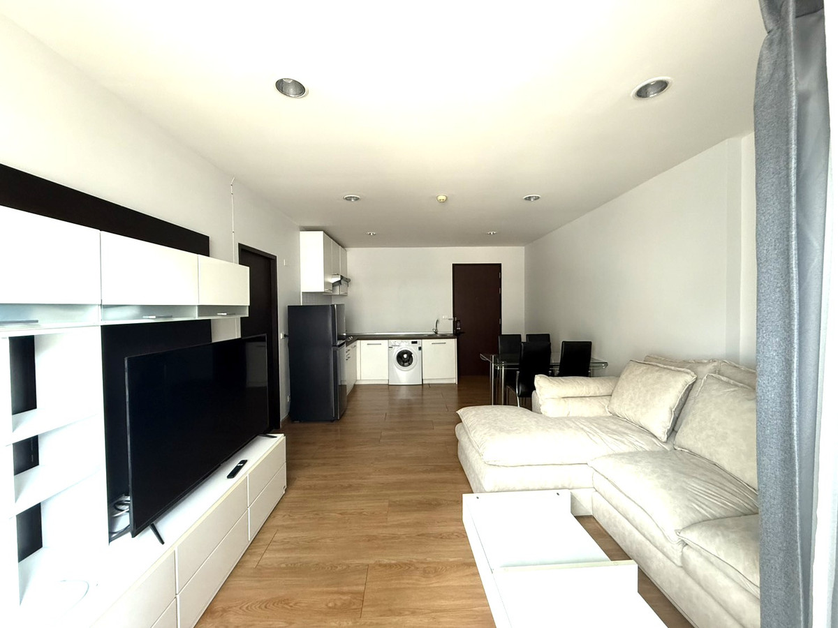 ให้เช่าคอนโดสุขุมวิท อโศก ทองหล่อ : ให้เช่าคอนโด ดิ แอดเดรส สุขุมวิท 42 ห้องใหญ่พิเศษ ใกล้ BTS เอกมัย เดินทางสะดวกมาก