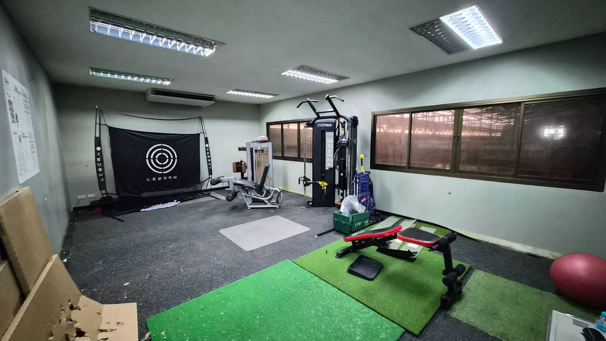 For SaleFactoryYothinpattana,CDC : Factory for sale with factory license 4, location along Ramindra Expressway • Lat Phrao 87 on 4 rai 1 ngan of land, usable area 5,750 square meters, you cant find a location like this anywhere else 📲 093-785-8898