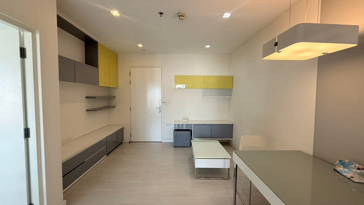 ขายคอนโดลาดพร้าว เซ็นทรัลลาดพร้าว : 🇹🇭 The Room Ratchada – Ladprao | เดอะ รูม รัชดา – ลาดพร้าว ห้องมุม  คอนโดคุณภาพมีความเป็นส่วนตัวสูง ทำเลรัชดา–ลาดพร้าว เหมาะอยู่อาศัยและลงทุน