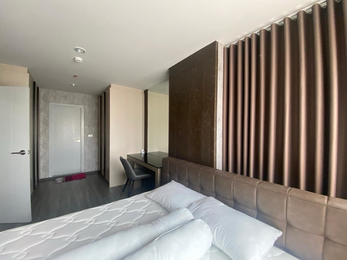 ขายคอนโดสยาม จุฬา สามย่าน : 📍 Ideo Chula–Samyan2 Bed 2 Bath  63 sq.m.(Tenanted Unit)💰 Price 12.3 MB — All InclusivePhat: 064-642-8664Nui: 094-624-2014